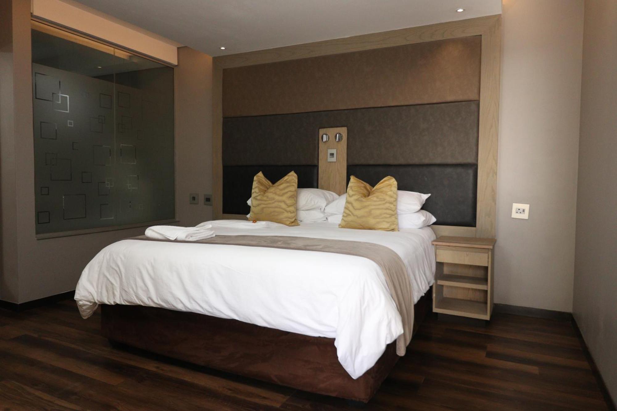 Happy Valley Hotel And Casino Ezulwini Extérieur photo