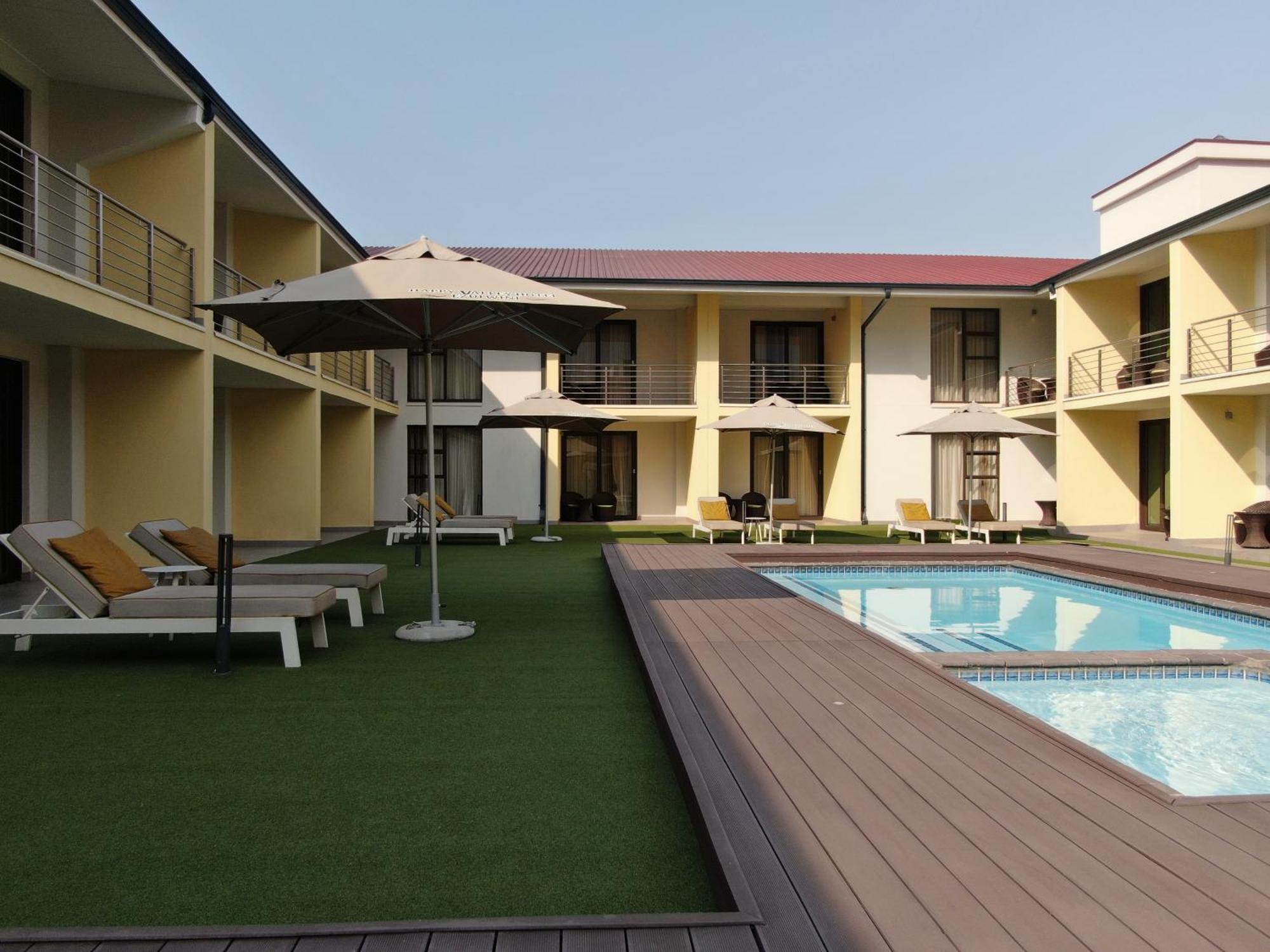 Happy Valley Hotel And Casino Ezulwini Extérieur photo